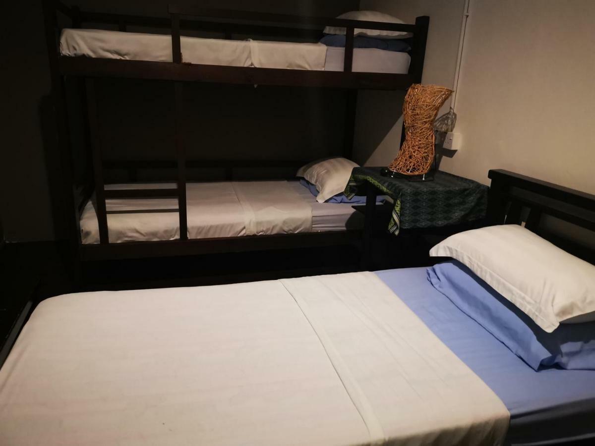 Masada Bed & Breakfast Кота-Кинабалу Экстерьер фото